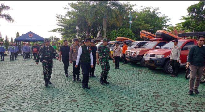
					Tanah Bumbu Gelar Apel Siaga Bencana dan Peralatan