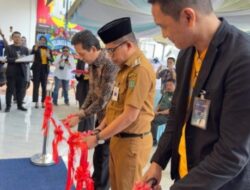 KCP Bank Mandiri Pagatan Dukung Perekonomian Lokal Di Resmikan Bupati Tanbu.