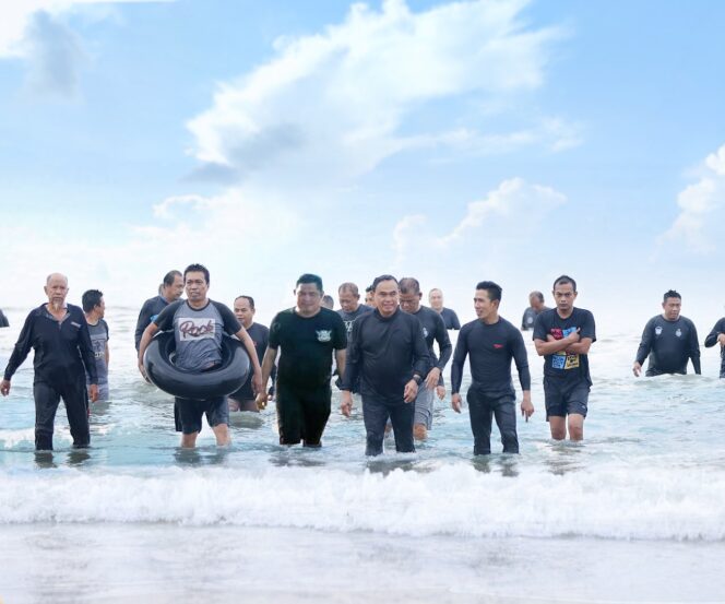 
					Bupati Tanbu  Zairullah Nyatakan Pantai Pagatan Aman Untuk Dikunjungi