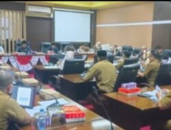 DPRD Tanah Bumbu Setujui 12 dari 13 Usulan Raperda untuk Program Tahun 2025.