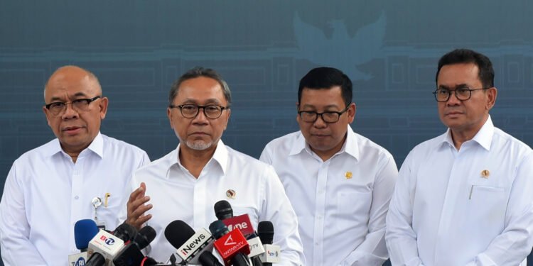 Presiden Prabowo Subianto Gelar Ratas Bahas Berbagai Isu Strategis di Sektor Pangan