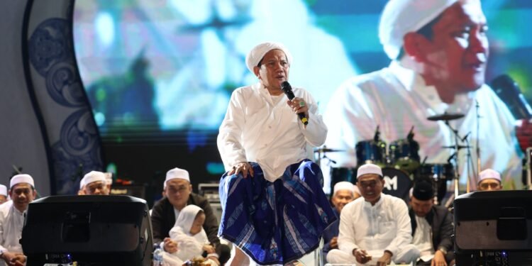 Ribuan Warga Hadiri Tabligh Akbar di Pekan Budaya Pesona Tanah Bumbu 2024