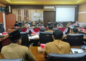 DPRD Tanah Bumbu Bahas Pemecahan Kelurahan Batulicin Menjadi Desa