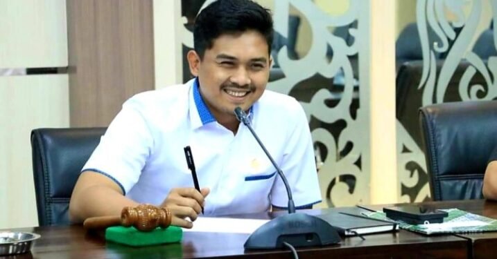 Ketua DPRD Tanah Bumbu Perjuangkan Sarana Kesehatan untuk Desa Pulau Burung