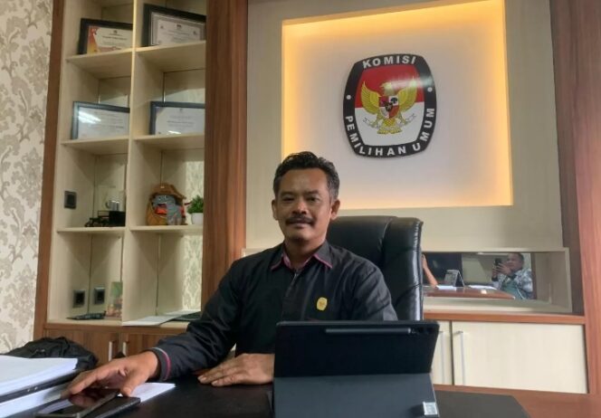 
					KPU Tanah bumbu Sebut Partisipasi Warga Pemilih Pilkada 27 November Lalu Hanya 72 persen