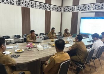 Diskominfosp Tanah Bumbu Gelar Rapat Evaluasi Tim Pengelola Pusat Data