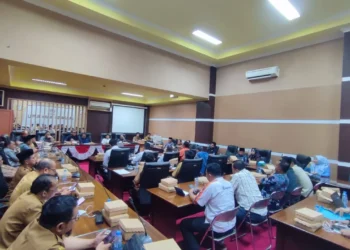 DPRD Tanah Bumbu Gelar Rapat Gabungan Bahas Tantangan Peternak Ayam Potong dan Kemitraan