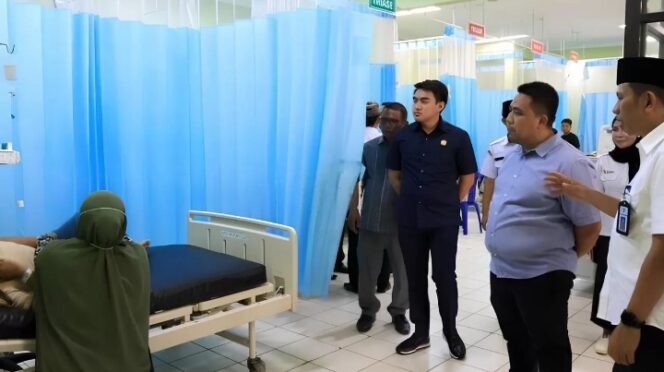 
					Soroti Peningkatan Fasilitas dan Kebutuhan Tenaga Medis, DPRD Tanah Bumbu Sidak RSUD Husada