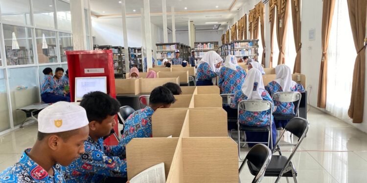 Selama Ramadan, Jumlah Pengunjung ke Perpustakaan Tendean Meningkat