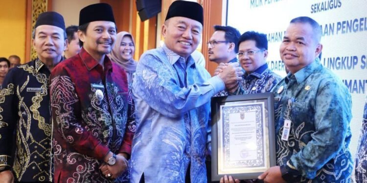 Sekretariat DPRD Provinsi Kalsel Raih Penghargaan Pengelolaan Barang Milik Daerah Terbaik