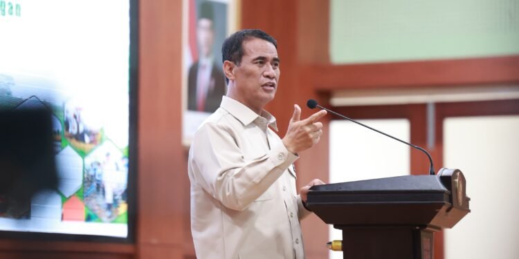 Bupati Tanah Bumbu Dapat Prioritas Bantuan Program Cetak Sawah dari Mentan RI