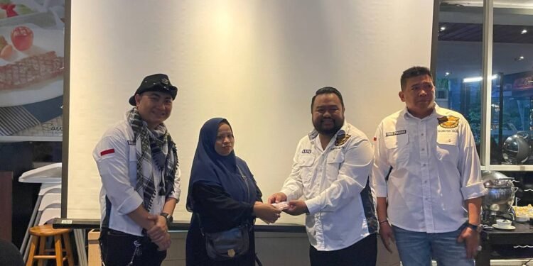 HDCI Banjarmasin Pererat Kebersamaan lewat Buka Puasa dan Pemberian Santunan Anak Yatim