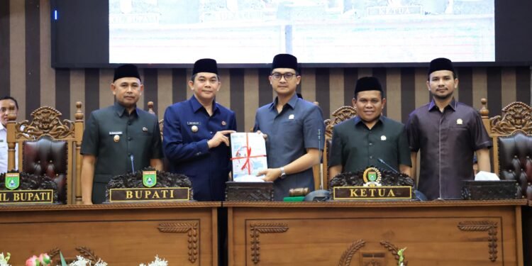 Bupati Tanah Bumbu Sampaikan 7 Misi Prioritas RPJMD 2025-2029, Fokus pada SDM dan Infrastruktur