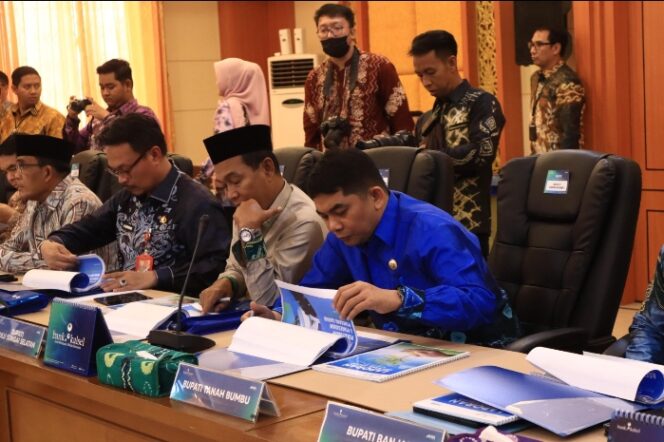 Hadiri RUPS Bank Kalsel, Bupati Tanah Bumbu Andi Rudi Latif: Dividen Untuk Pembangunan SDM dan Ekonomi Daerah