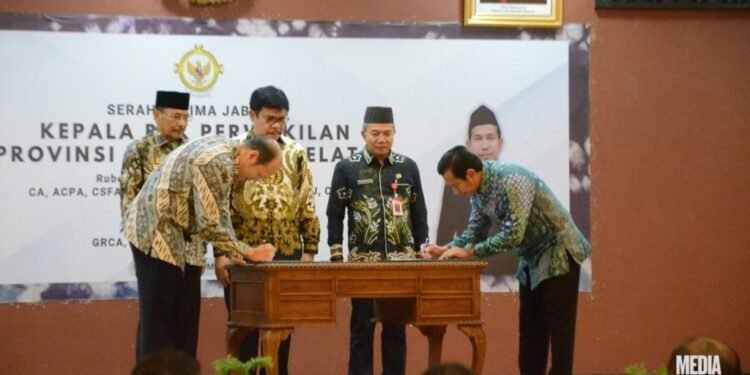 Sertijab Kepala BPK Perwakilan Kalsel, Gubernur Kalsel Apresiasi Pejabat Sebelumnya Atas Kontribusi Kawal Keuangan Daerah