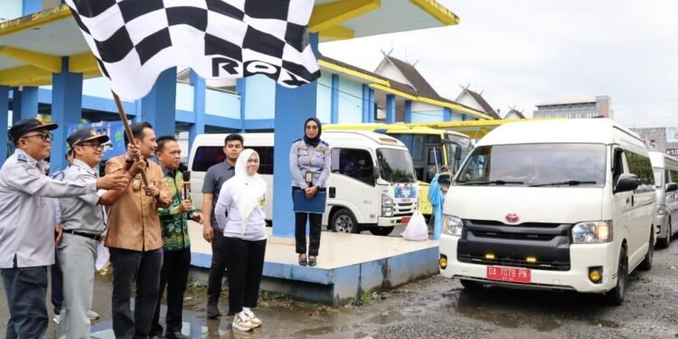 Wagub Kalsel Lepas 28 Armada Mudik Gratis, Harapkan Mudik Lebih Nyaman dan Aman