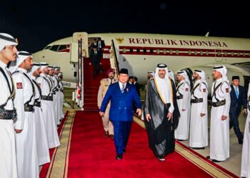 Presiden Prabowo Tiba di Doha untuk Kunjungan Resmi