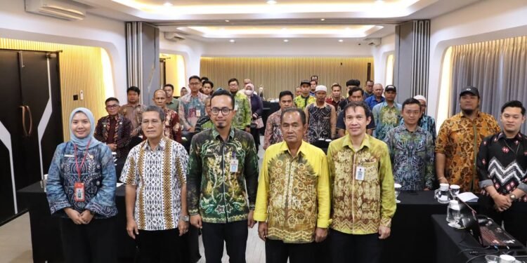Transformasi Permukiman Kumuh, Disperkim Kalsel Berikan Peningkatan Kapasitas KSM Menuju Hunian Berkelanjutan