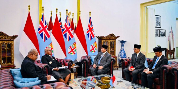 PM Rabuka Apresiasi Dukungan Indonesia dalam Menjaga Kedaulatan dan Pembangunan Regional