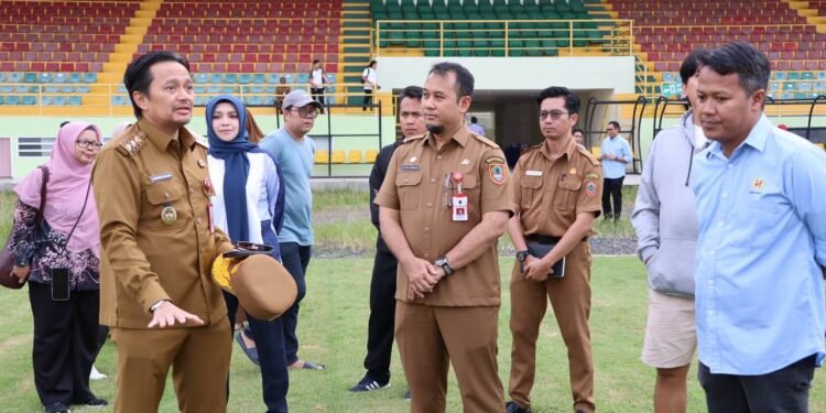 Wagub Kalsel Tinjau Stadion 17 Mei, Dorong Percepatan Renovasi dan Pemanfaatan Lapangan Untuk Masyarakat