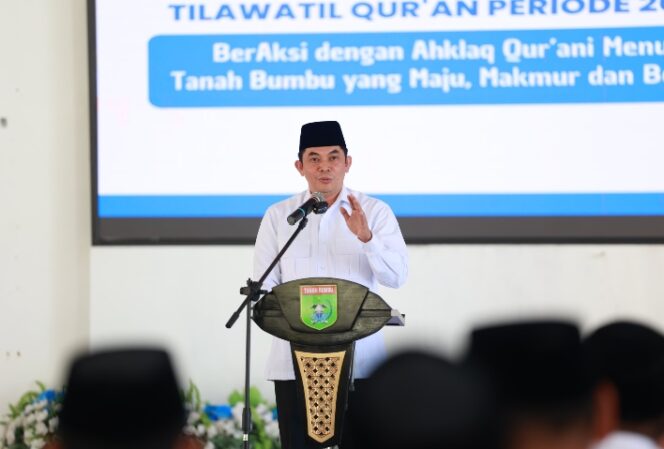 
					Bupati Andi Rudi Latif Kukuhkan Pengurus LPTQ Tanah Bumbu Periode 2025–2030