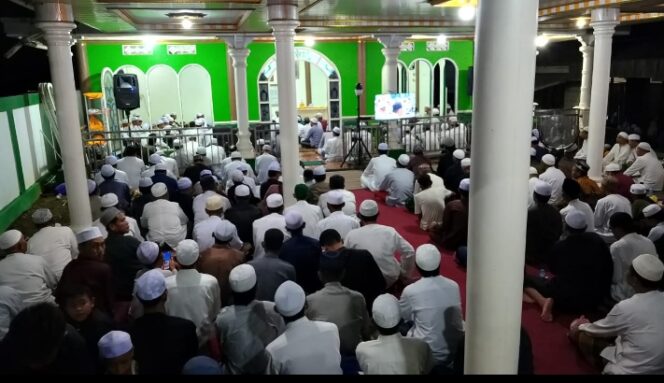 
					Ribuan Warga Hadiri Haul Ke – 17  AL, Habib Qadri Bin Habib Badri AL, Balghaist