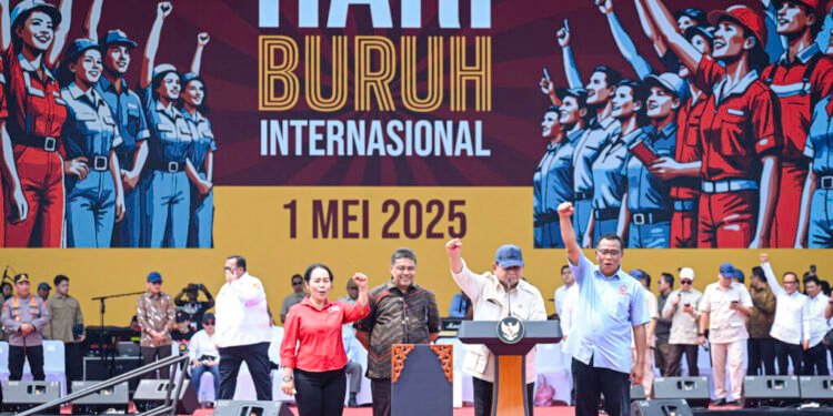 Kado Hari Buruh: Presiden Prabowo Beri Apresiasi Mulai dari Kesejahteraan Hingga Pahlawan Nasional dari Elemen Buruh