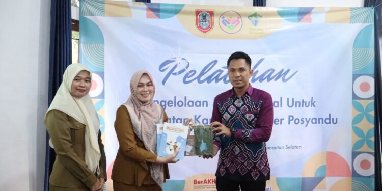 Tingkatkan Kapasitas Kader Posyandu, Diskominfo Kalsel Berikan Pelatihan Pengelolaan Media Sosial di Kabupaten Banjar