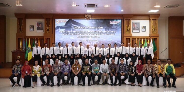 Tutup Pelatihan Manajemen Bencana, BPSDMD Kalsel Tekankan Penguatan Kapasitas dan Sinergi ASN