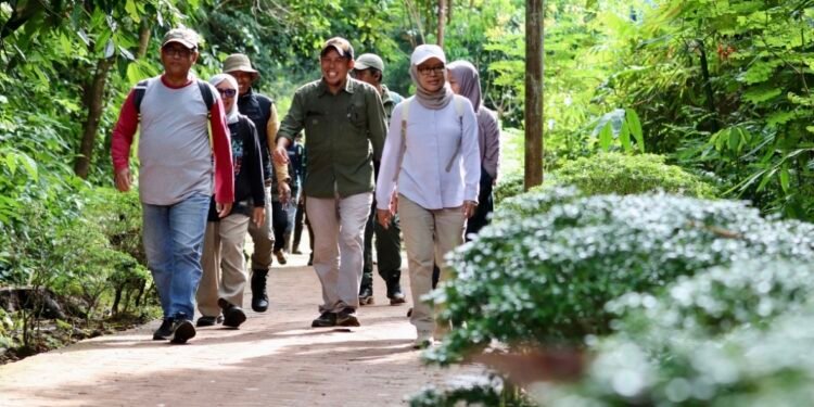 Dishut Perkuat Program Perhutanan Sosial dengan Kemitraan Kehutanan Bersama Masyarakat Desa Belangian