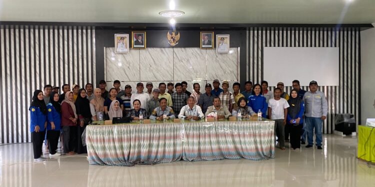 Disbunnak Kalsel Sosialisasikan Program SPPKS, Dorong Peningkatan Produktivitas Pekebun di Kabupaten Kotabaru