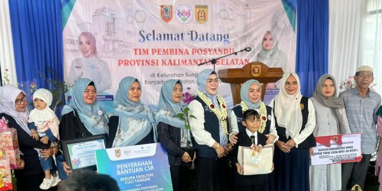 Dinas PUPR Kalsel Salurkan Bantuan Air Bersih dan Tangki Septik di Banjarbaru