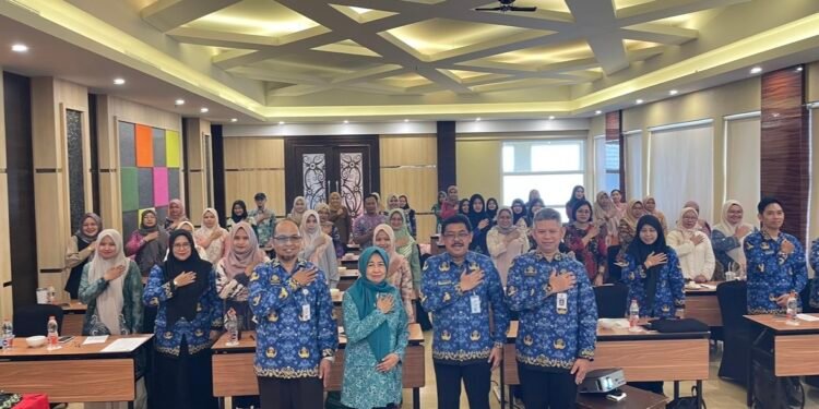 Perkuat Sistem Surveilans Gizi dan KIA, Dinkes Kalsel Lakukan Pendampingan Pencatatan dan Pelaporan melalui Sistem Informasi SIGIZI KESGA