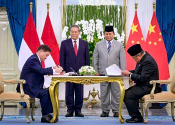 Presiden Prabowo dan Premier Li Qiang Saksikan Penandatanganan 12 Nota Kesepahaman Strategis RI–Tiongkok