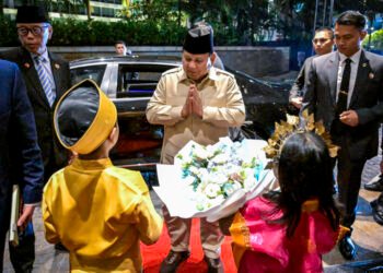 Antusiasme Dispora Indonesia Sambut Kedatangan Presiden di Kuala Lumpur