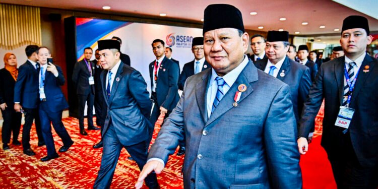 Seskab Teddy: Presiden Prabowo Saat Pleno Usulkan dan Dukung PNG Jadi Anggota ASEAN