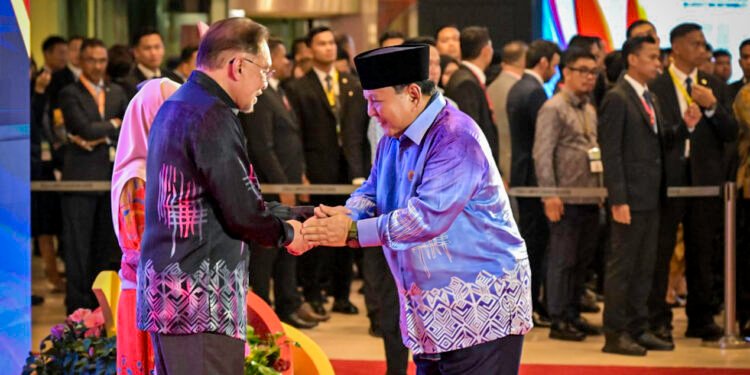 Presiden Prabowo Hadiri Gala Dinner KTT ke-46 ASEAN