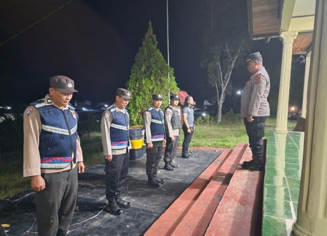 
					Polsek Sampanahan Gelar Patroli Cegah Premanisme, Wujudkan Kamtibmas yang Kondusif*