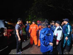 *Operator Alat Berat Hilang Akibat Laka Kerja di Perairan Sungai Jupi, Kotabaru*