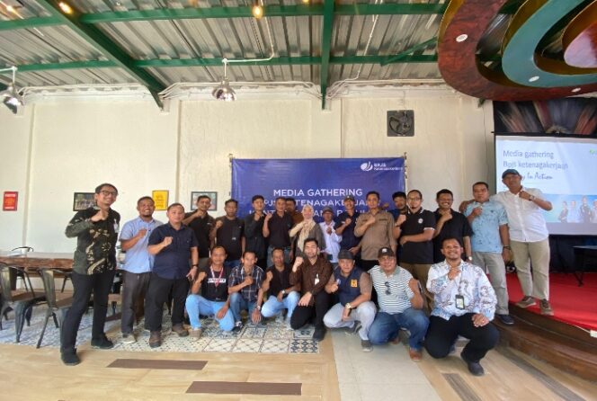 
					Tingkatkan Kesadaran BPJS Ketenagakerjaan Gelar Media Gathering “Synergy in Action”.
