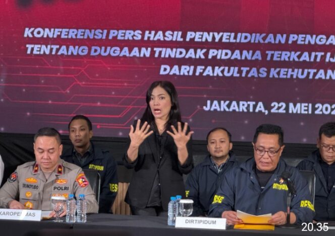 
					*Polri Tegaskan Ijazah Jokowi Asli dan Sah, Tidak Ditemukan Unsur Pidana*