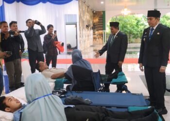 Stok Darah Menipis, Bupati Andi Rudi Latif Ambil Tindakan Gandeng Perusahaan Lakukan Donor Darah