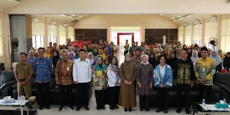 Dispersip Kalsel Kembangkan Karir Pustakawan dan Pengelola Perpustakaan Melalui Bimtek Literasi Informasi Sertifikasi