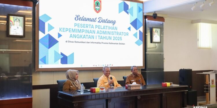 BPSDMD Kalsel dan Peserta PKA Kunjungi Diskominfo untuk Advokasi Hasil Studi Lapangan