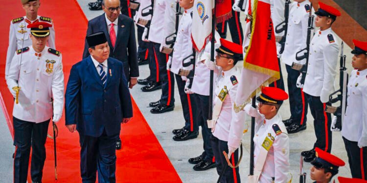 Presiden Prabowo Disambut Upacara Kenegaraan di Parliament House Singapura