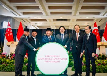 Presiden Prabowo dan PM Wong Hadiri Milestone Ceremony Proyek Energi Terbarukan