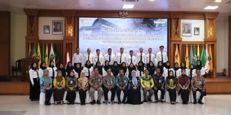 BPSDMD Provinsi Kalsel Resmi Tutup Pelatihan Pengelolaan Keuangan Daerah Angkatan I bagi ASN