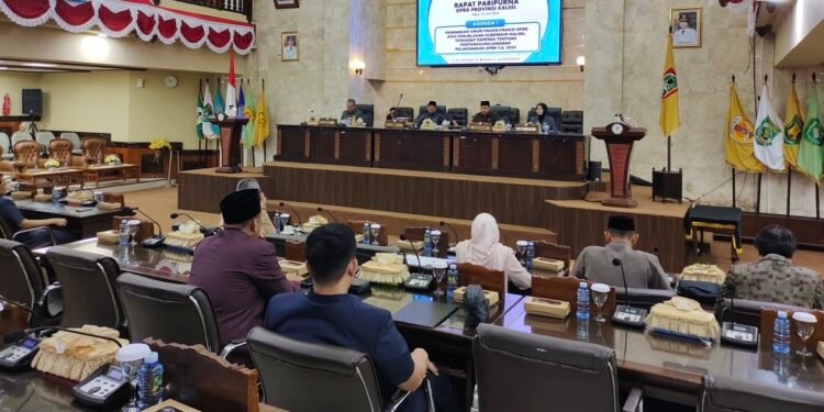 Rapat Paripurna DPRD Kalsel, Penyampaian Pandangan Fraksi Terhadap Raperda Pertanggungjawaban Pelaksanaan APBD 2024