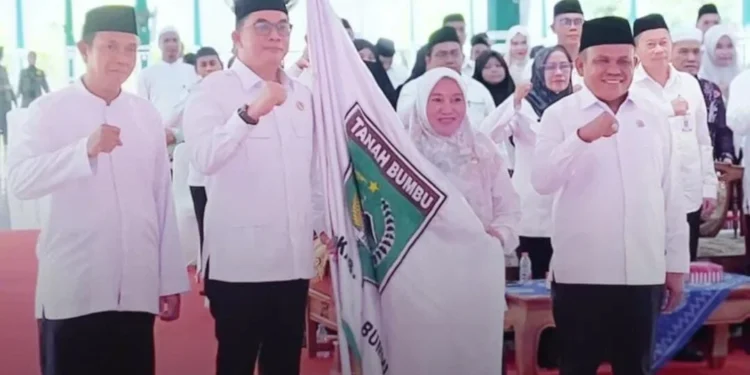 DPRD Tanah Bumbu Lepas Kontingen MTQN ke-36 Kalsel, Targetkan Prestasi Membanggakan