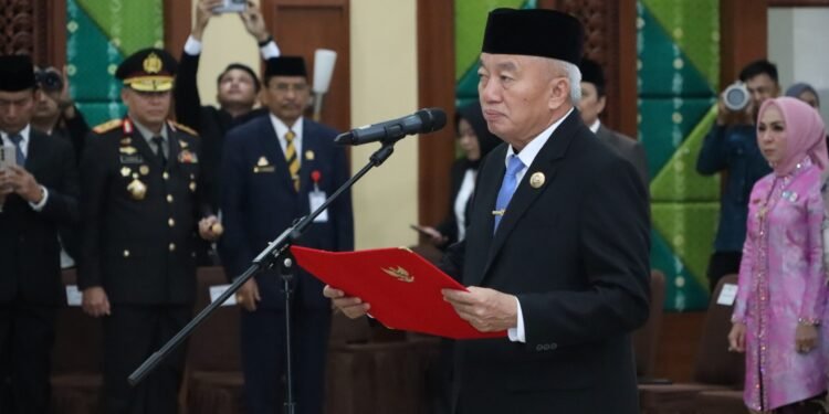 Lantik Sekdaprov dan Rotasi Pimpinan Tinggi Pratama, Gubernur Muhidin : Pegang Teguh Integritas Tunjukkan Kinerja Terbaik